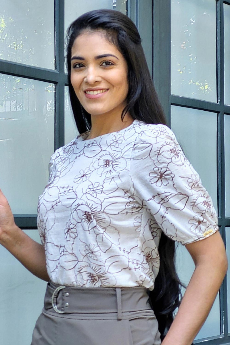 9352 Blusa Manga Princesa