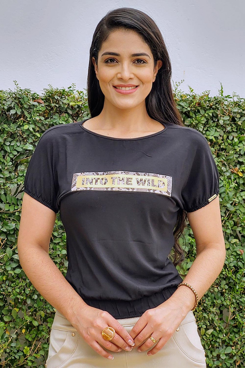 9402 T-Shirt C/Aplicação 9402 T-Shirt C/Aplicação